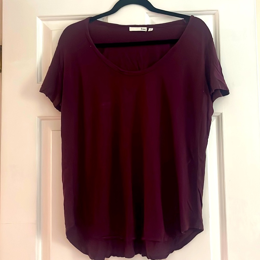 Wilfred Free Size M Maroon Tshirt